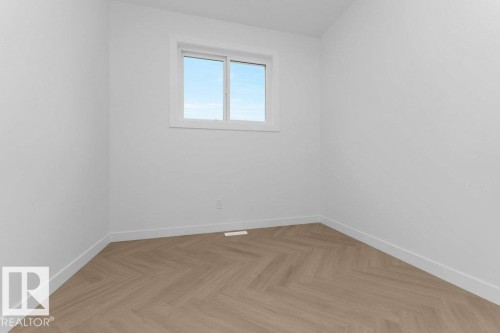53 Lilac Bay, Spruce Grove, AB - Indoor Photo Showing Other Room