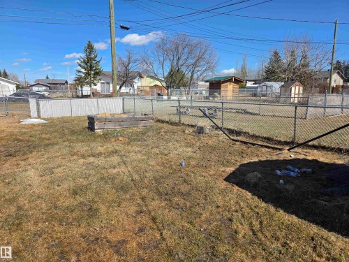 4924 50A Avenue, Entwistle, AB - Outdoor