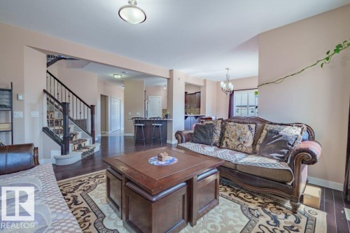 6103 18 Avenue, Edmonton, AB - Indoor Photo Showing Living Room