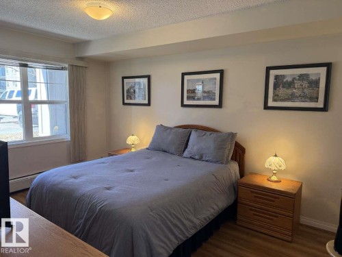 113 616 Mcallister Loop, Edmonton, AB - Indoor Photo Showing Bedroom