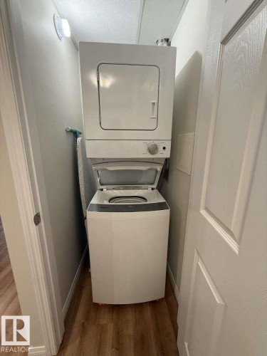 113 616 Mcallister Loop, Edmonton, AB - Indoor Photo Showing Laundry Room