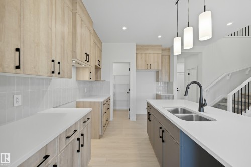 8909 223A Street, Edmonton, AB - Indoor Photo Showing Kitchen With Double Sink With Upgraded Kitchen