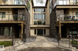 37 11518 76 Avenue  Edmonton, AB T6G 0K7