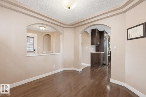 2608 Anderson Crescent, Edmonton, AB - Indoor Photo Showing Other Room
