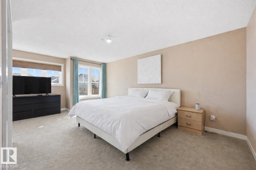2608 Anderson Crescent, Edmonton, AB - Indoor Photo Showing Bedroom