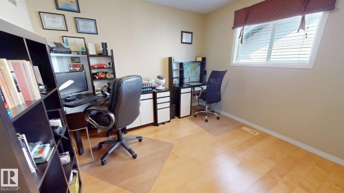 8704 175 Avenue, Edmonton, AB - Indoor Photo Showing Office