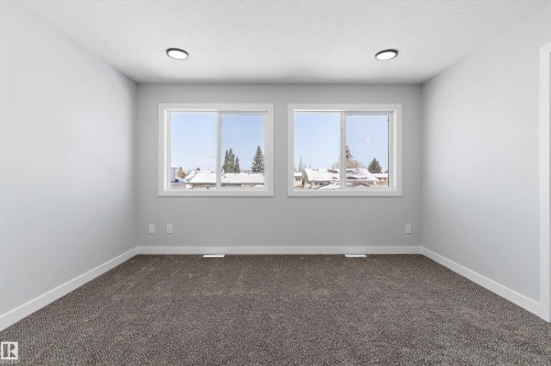 76 Maple Crescent, Gibbons, AB - Indoor Photo Showing Other Room