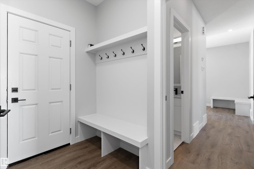 76 Maple Crescent, Gibbons, AB - Indoor Photo Showing Other Room