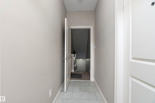 8707 221 Street, Edmonton, AB - Indoor Photo Showing Other Room