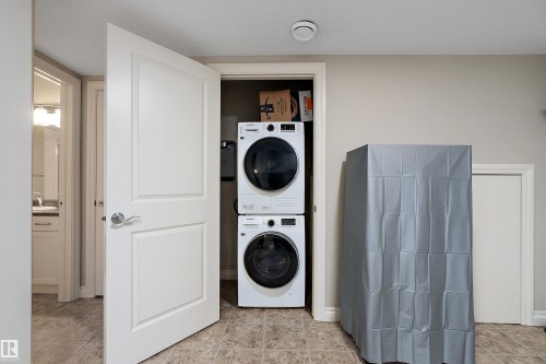 8707 221 Street, Edmonton, AB - Indoor Photo Showing Laundry Room