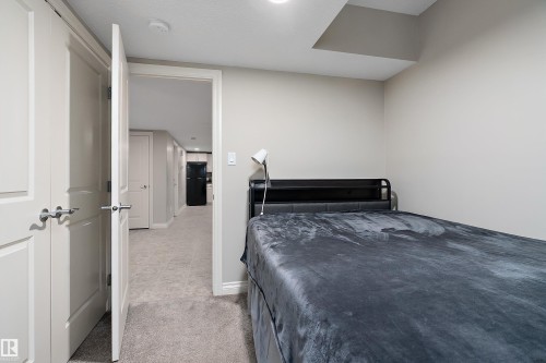 8707 221 Street, Edmonton, AB - Indoor