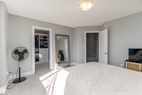 85 Sunrose Lane, Leduc, AB - Indoor Photo Showing Bedroom