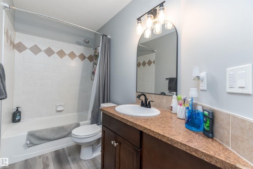 85 Sunrose Lane, Leduc, AB - Indoor Photo Showing Bathroom
