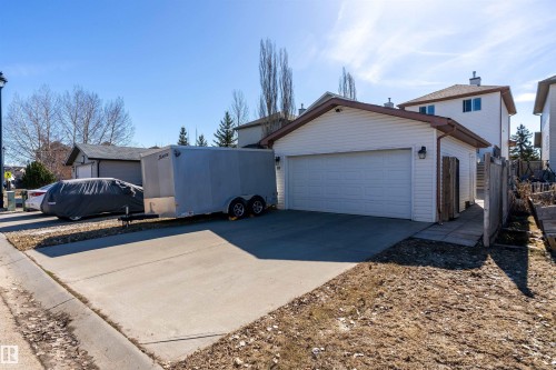 85 Sunrose Lane, Leduc, AB - Outdoor
