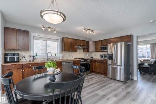 85 Sunrose Lane, Leduc, AB - Indoor