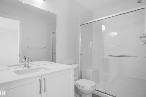 18145 73A Street, Edmonton, AB - Indoor Photo Showing Bathroom