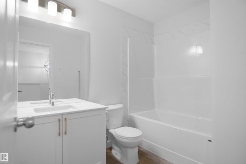 18145 73A Street, Edmonton, AB - Indoor Photo Showing Bathroom