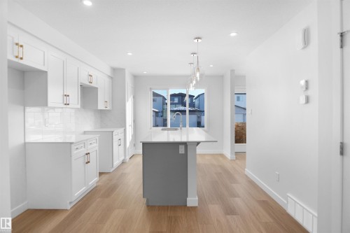 18145 73A Street, Edmonton, AB - Indoor Photo Showing Kitchen