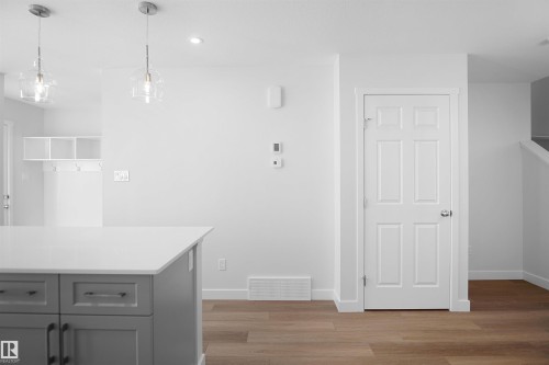 18145 73A Street, Edmonton, AB - Indoor