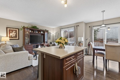 12 655 Tamarack Road, Edmonton, AB - Indoor Photo Showing Living Room