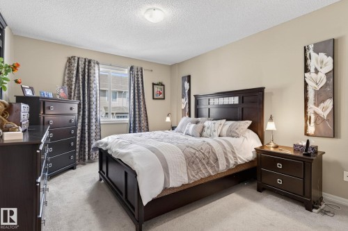 12 655 Tamarack Road, Edmonton, AB - Indoor Photo Showing Bedroom