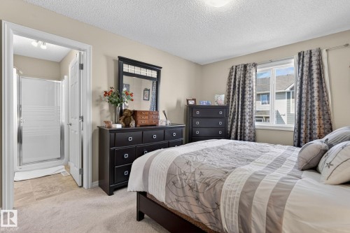 12 655 Tamarack Road, Edmonton, AB - Indoor Photo Showing Bedroom