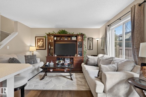 12 655 Tamarack Road, Edmonton, AB - Indoor Photo Showing Living Room