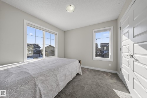 1234 Daniels Crescent, Edmonton, AB - Indoor Photo Showing Bedroom