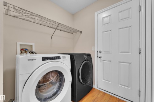 1739 61 Street, Edmonton, AB - Indoor Photo Showing Laundry Room