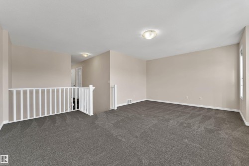 1739 61 Street, Edmonton, AB - Indoor Photo Showing Other Room