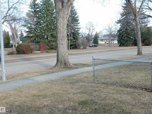12356 132 Street, Edmonton, AB - Outdoor With View