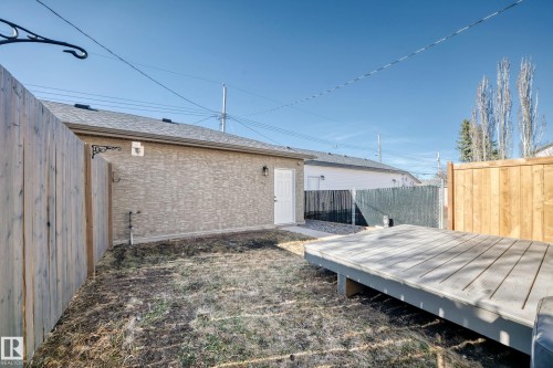 10721 70 Avenue, Edmonton, AB - Outdoor
