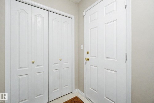 11732 10 Avenue Nw, Edmonton, AB - Indoor Photo Showing Other Room