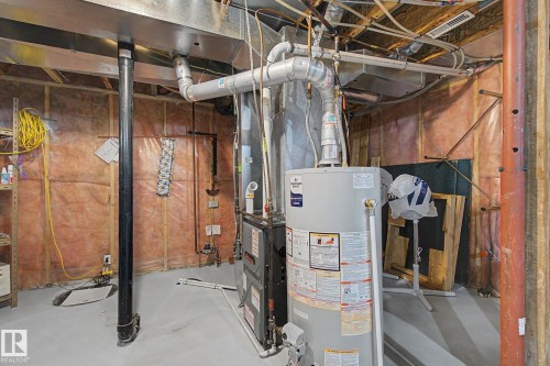 11732 10 Avenue Nw, Edmonton, AB - Indoor Photo Showing Basement