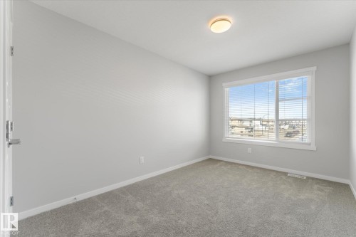 13 Empress Way, Spruce Grove, AB - Indoor Photo Showing Other Room