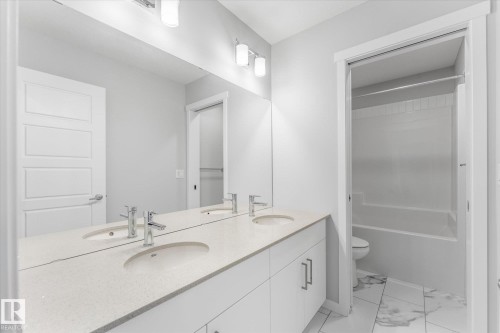 13 Empress Way, Spruce Grove, AB - Indoor Photo Showing Bathroom