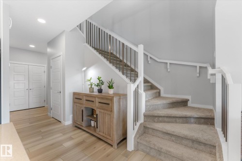 13 Empress Way, Spruce Grove, AB - Indoor Photo Showing Other Room
