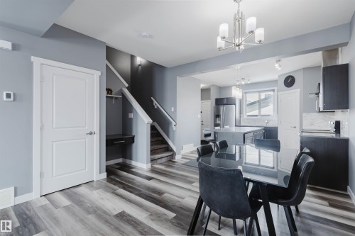 22603 98 Avenue, Edmonton, AB - Indoor Photo Showing Dining Room