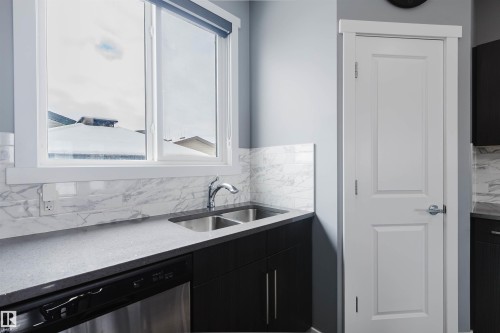 22603 98 Avenue, Edmonton, AB - Indoor Photo Showing Kitchen With Double Sink