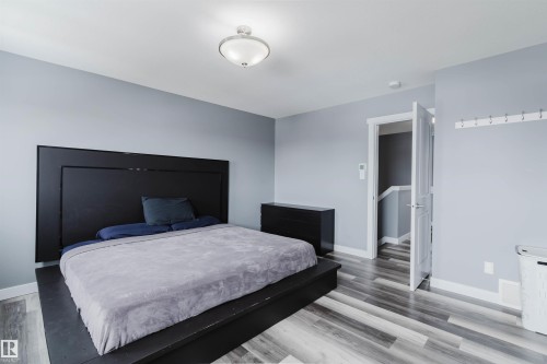 22603 98 Avenue, Edmonton, AB - Indoor Photo Showing Bedroom