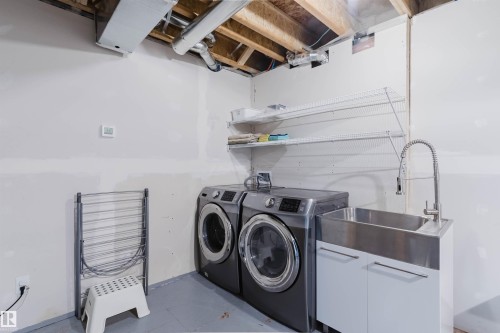 22603 98 Avenue, Edmonton, AB - Indoor Photo Showing Laundry Room