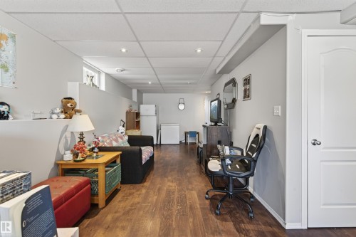 4410 47 Avenue, Cold Lake, AB - Indoor