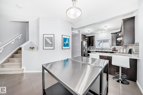 1128 74 Street, Edmonton, AB - Indoor