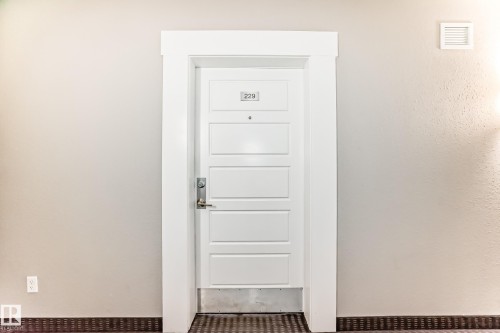229 6076 Schonsee Way, Edmonton, AB - Indoor Photo Showing Other Room