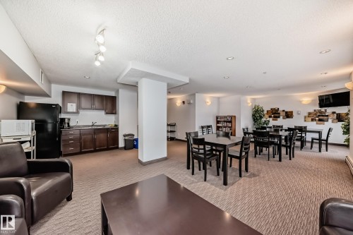 229 6076 Schonsee Way, Edmonton, AB - Indoor