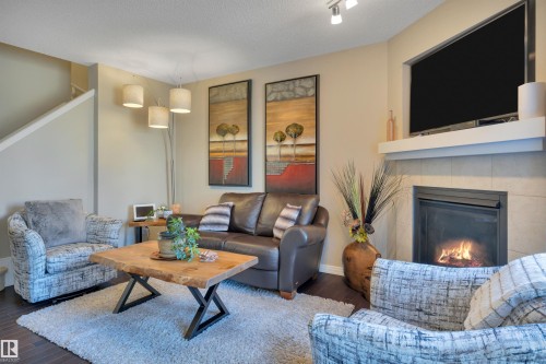 16510 135 Street, Edmonton, AB - Indoor Photo Showing Living Room With Fireplace
