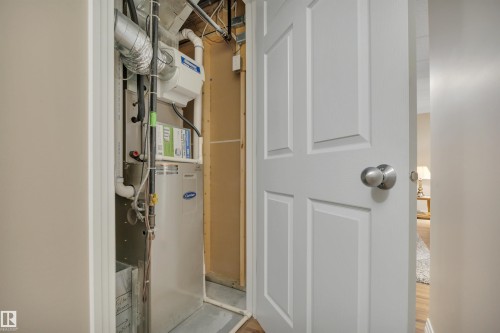 16510 135 Street, Edmonton, AB - Indoor