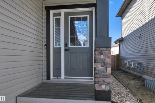 Concrete steps. - 16510 135 Street, Edmonton, AB - Outdoor With Exterior