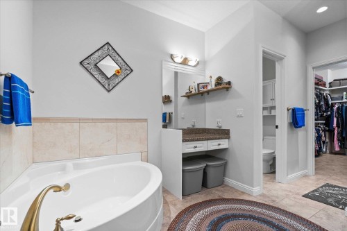 6 50 Oakridge Dr, St. Albert, AB - Indoor Photo Showing Bathroom