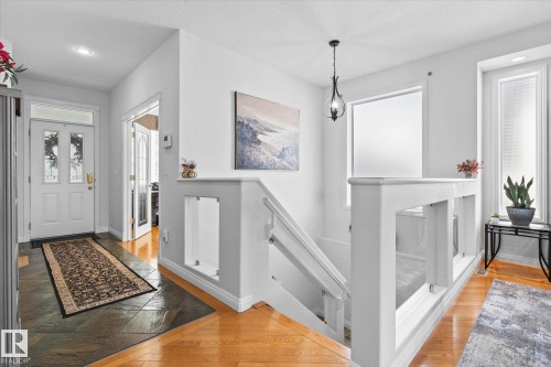 6 50 Oakridge Dr, St. Albert, AB - Indoor Photo Showing Other Room